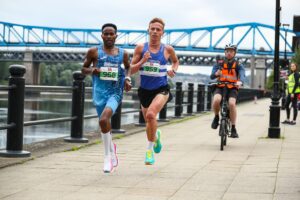 Scott Beattie running in Quayside 5k and Newcastle 10k